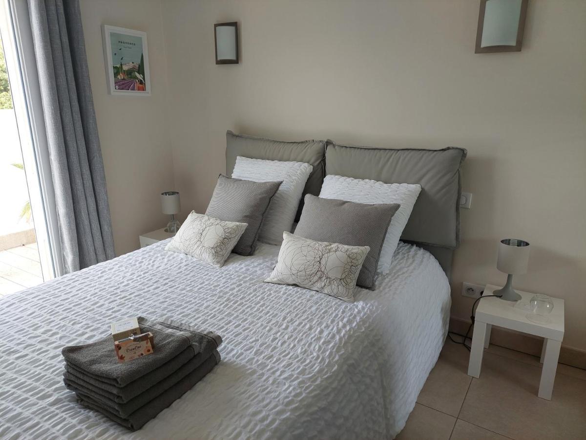 Magnifique Suite Familiale Nans-les-Pins Exterior foto
