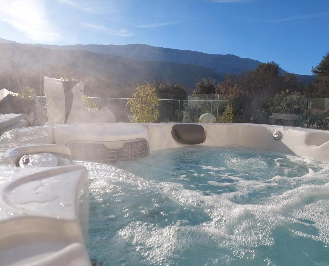 Magnifique Suite Familiale Nans-les-Pins Exterior foto